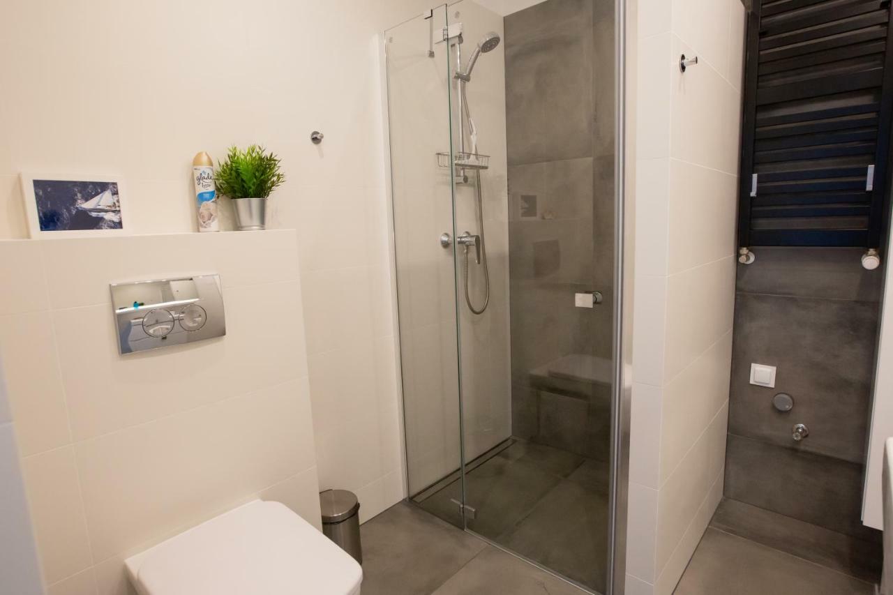 Apartament Morski Widok Gardenia Dziwnów Esterno foto